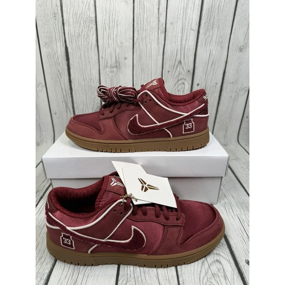 Kobe Bryant × Nike Dunk Low Protro 'Team Red' 'Lower Merion Away' Size 9M